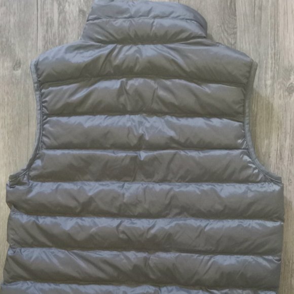 **FINAL SALE** NWT Vest (S) - Picture 2 of 2